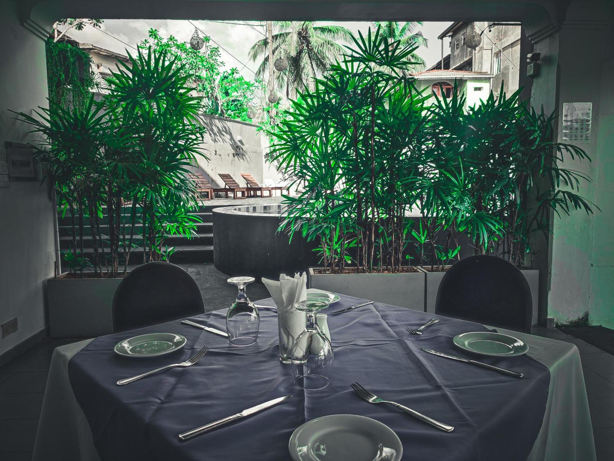 Hotel Elephant Park Grand Royal Pinnalanda Pinnawala  Bagian luar foto