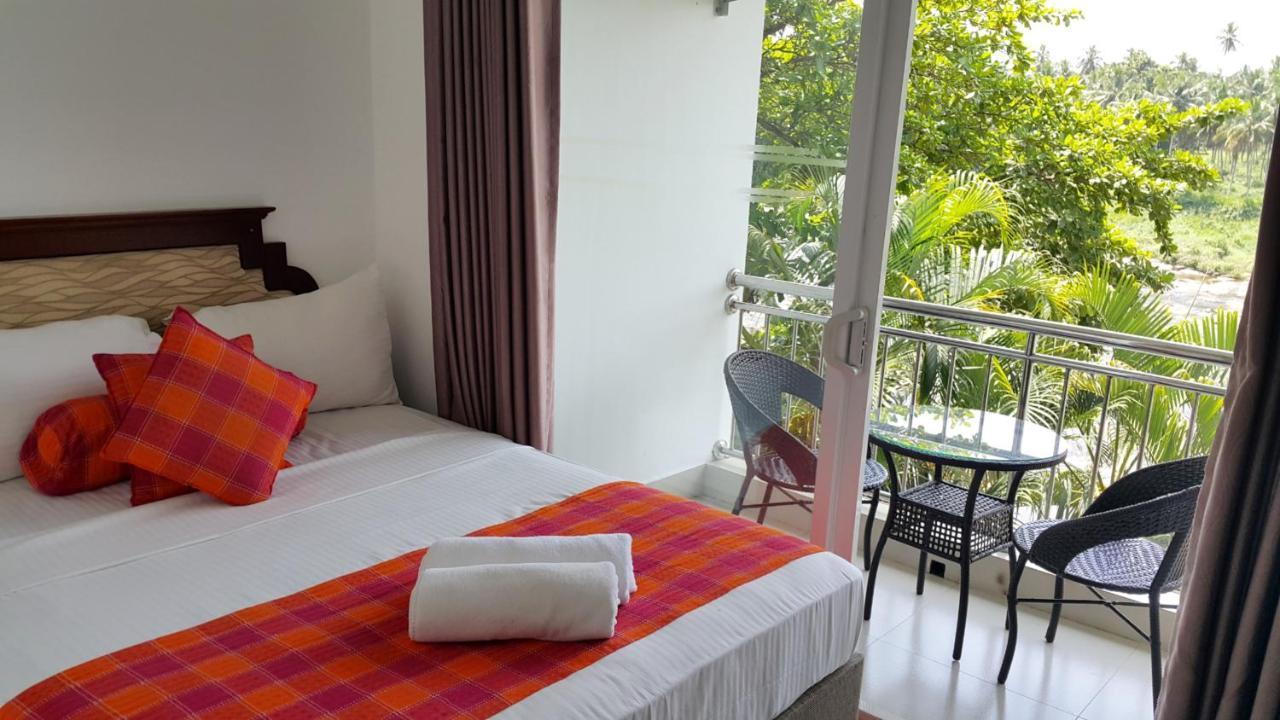 Hotel Elephant Park Grand Royal Pinnalanda Pinnawala  Bagian luar foto
